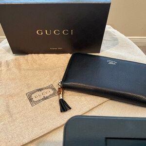 Gucci Zip Around Black Leather Wallet with Tassel